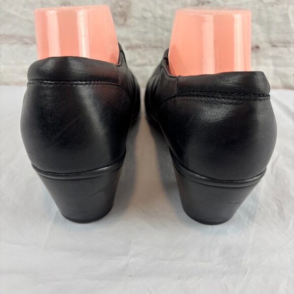 Clarks Bendables Women's 10 M Black Leather Slip-on Pleated Pump Heels Shoes - Picture 8 of 8